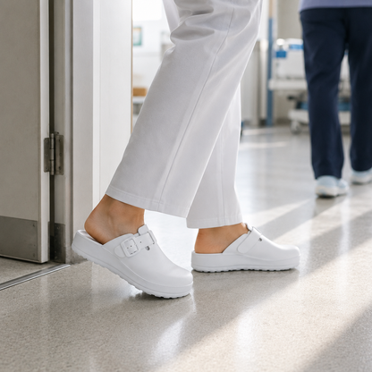 Zuecos Enfermera Unisex EVA Antideslizante Ligero Transpirable Trabajo Sanitario